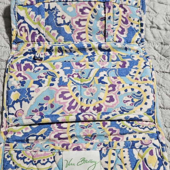 Quilted Patterned Clutch - Picture 7 of 7